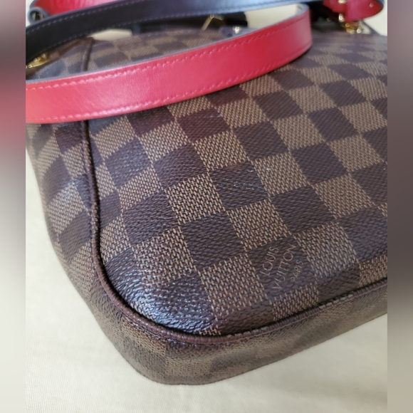 Louis Vuitton South Bank Besace - Picture 11 of 16